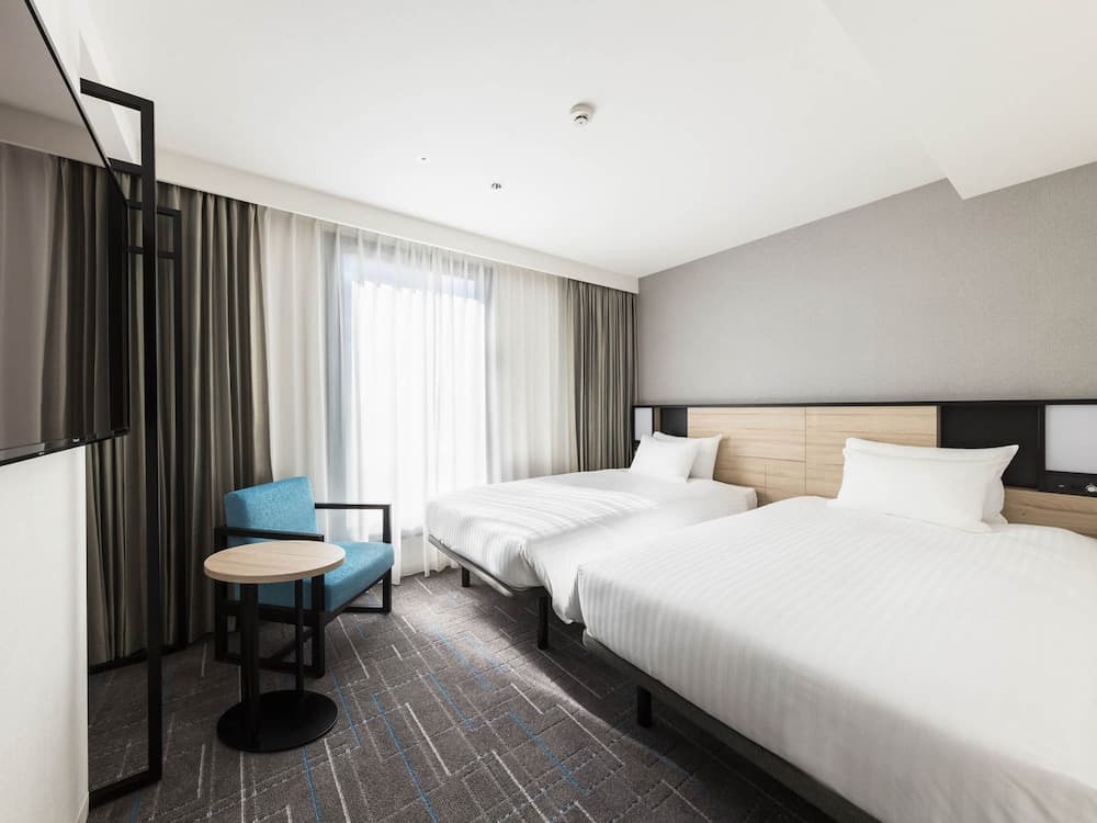 JR East Hotel Mets Premier Gotanda