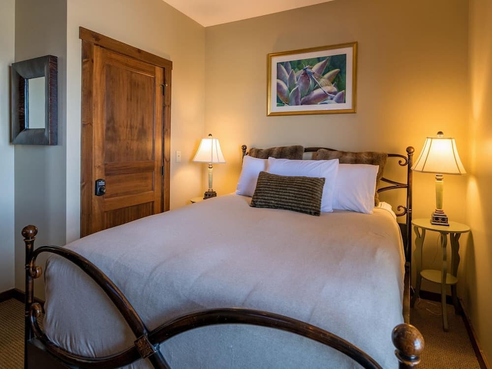 3 Br: Soaring Eagle 301