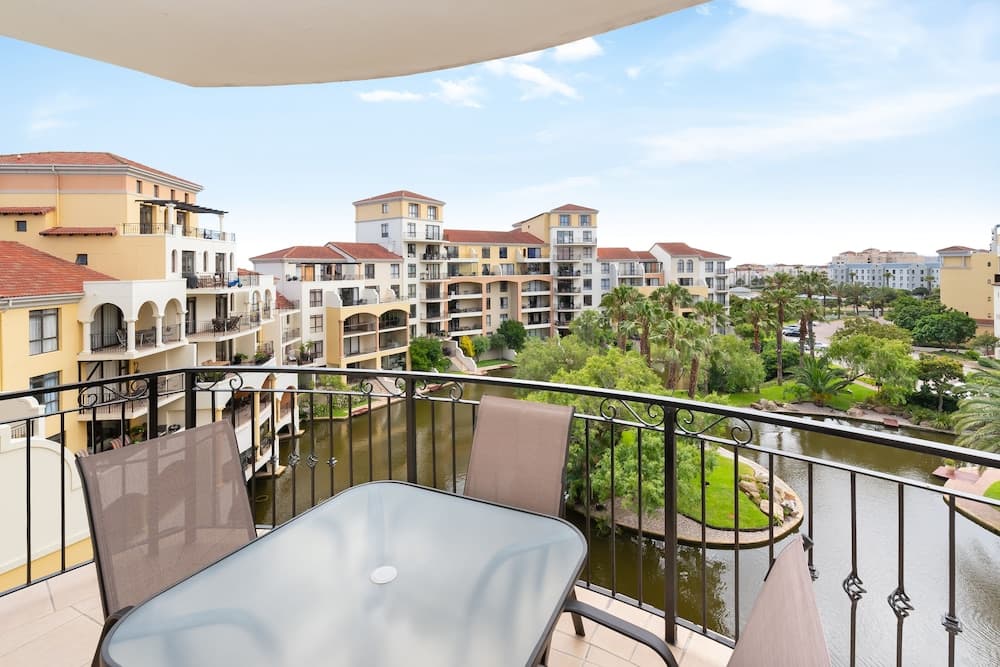 Century City Boutique Apartments