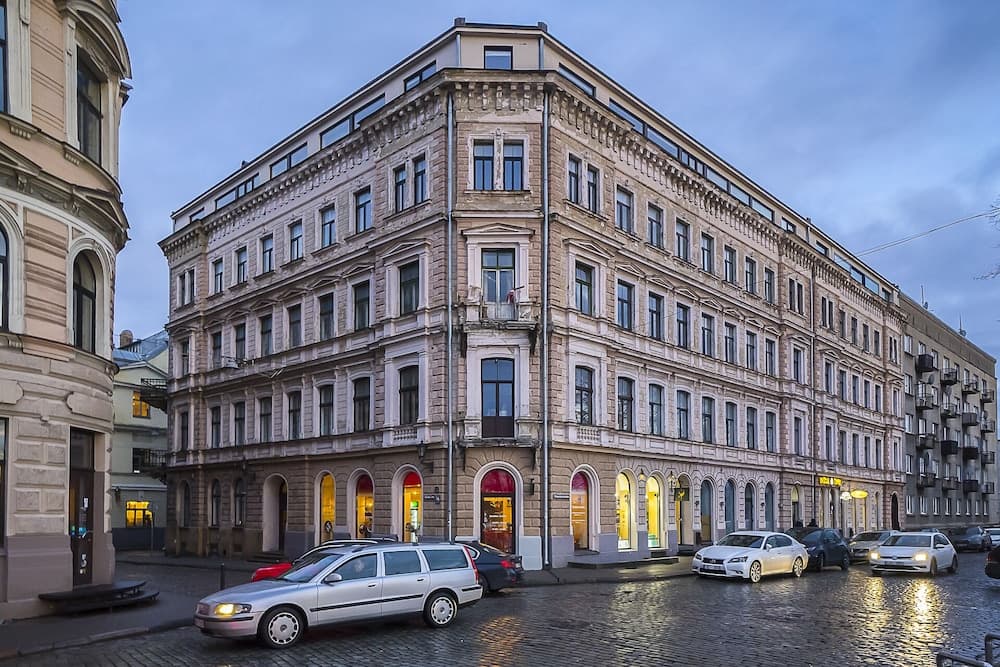 WINWINSTAY Old Town River View Apartment