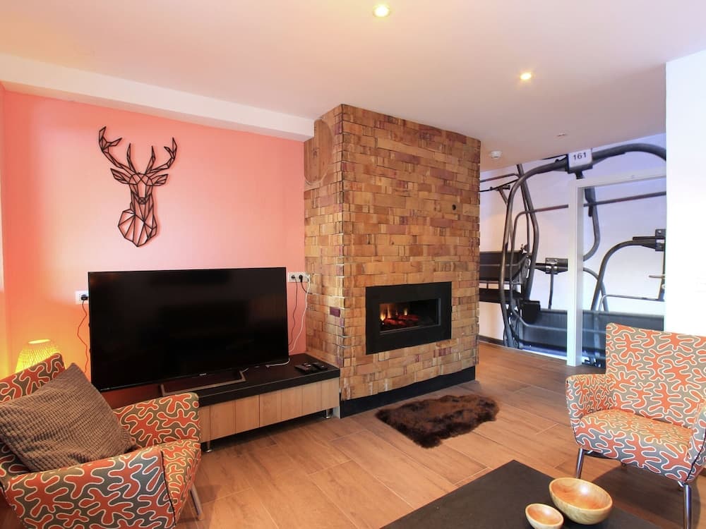 Charming Apartment in Finkenberg With Sauna