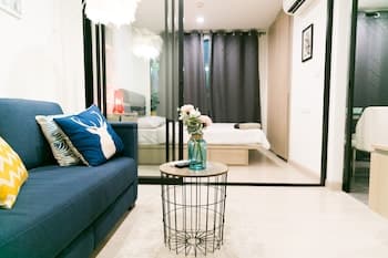 Mono Sukhumvit 50 DownTown