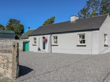 Macreddin Rock Holiday Cottage