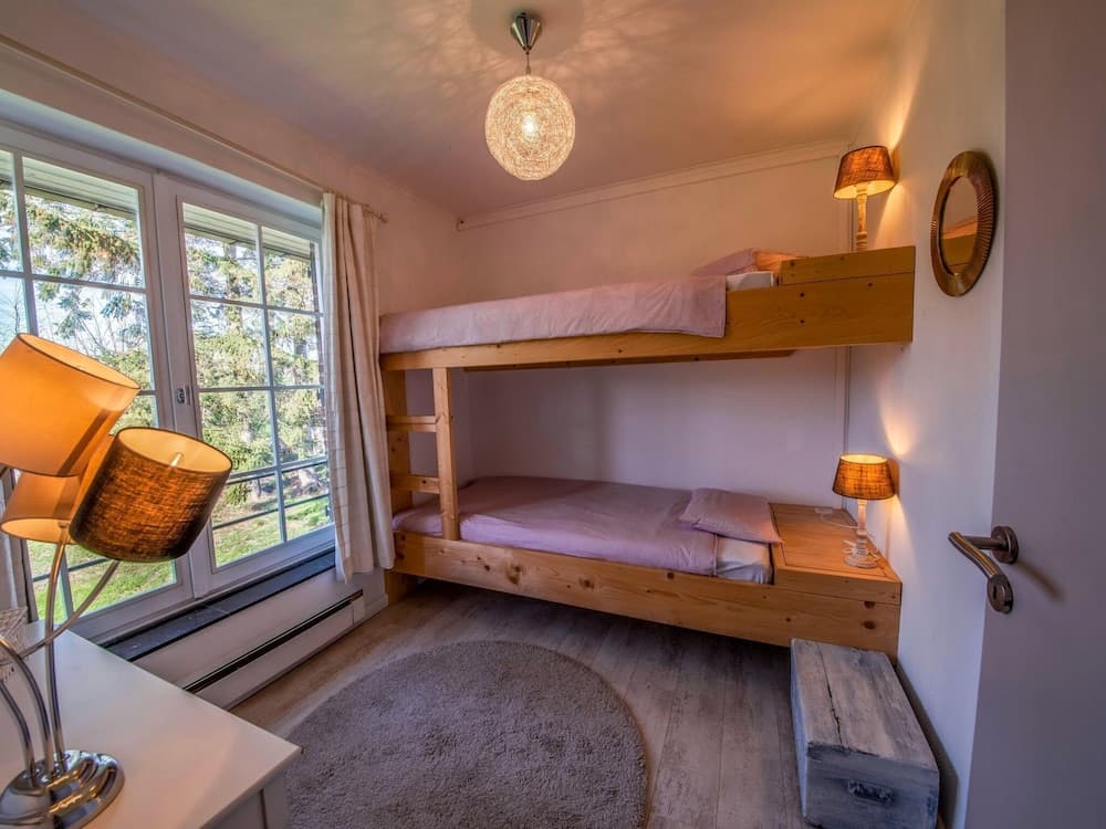 Cosy Holiday Home in Polleur With Pool and Sauna