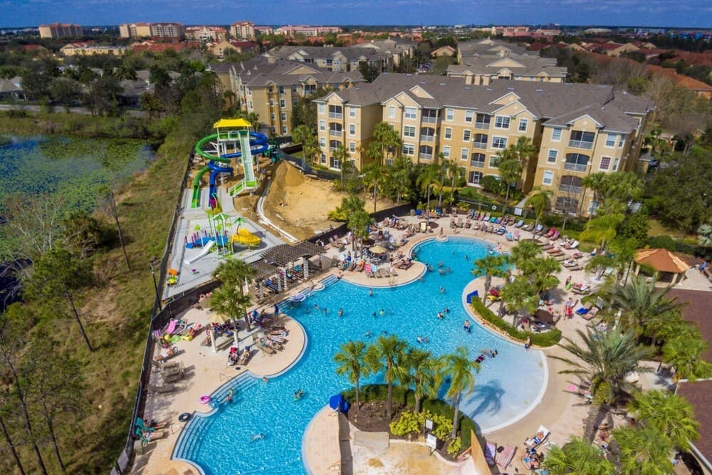 Luxury 3 Bedroom 2 Bath Condo Near Disney
