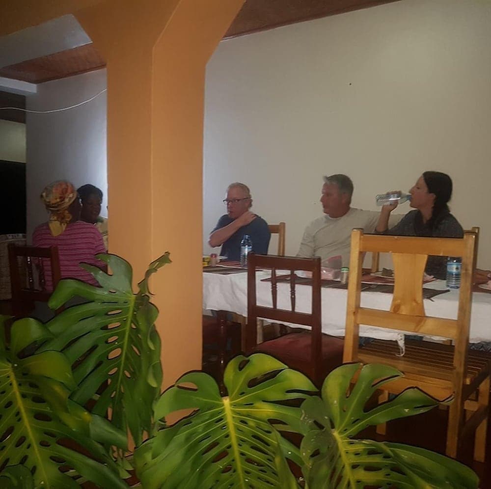 Kitojo Guest Cottages