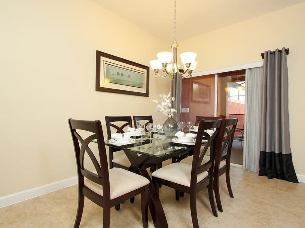 4 Bed 3 Bath Paradise Palms Luxury Townhouse