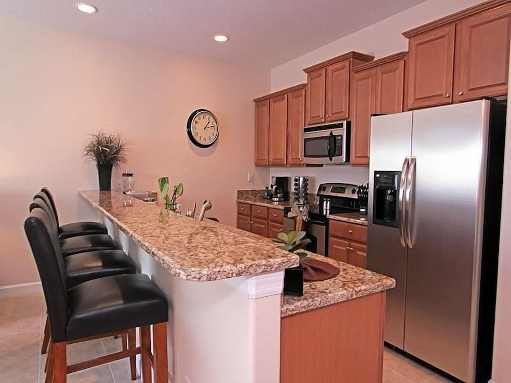 4 Bedroom 3 Bath Beautiful Town Home In Kissimmee Resort