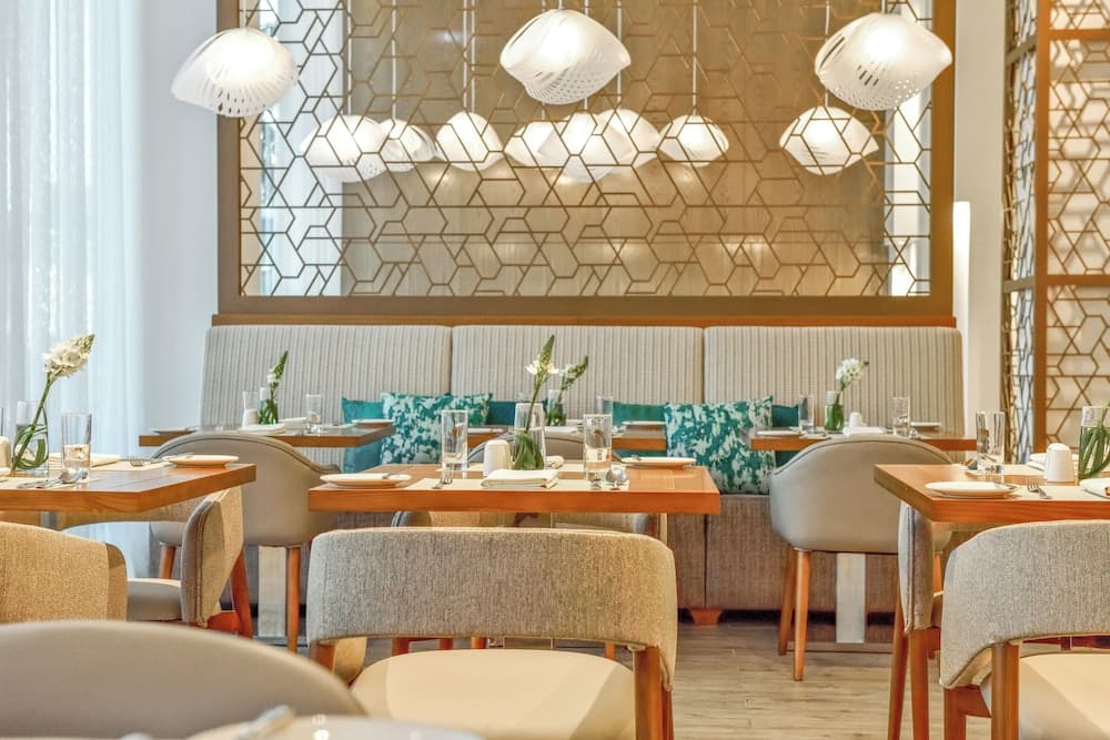 Grand Mercure Dubai City