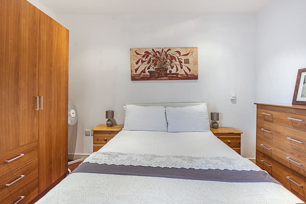 Splendid 3 Bedroom Apartment Kings Cross