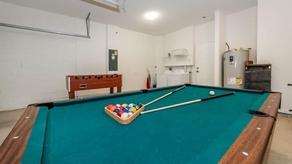 Beautiful 5 Bedroom 5 Bath Pool Home in Windsor Hills Resort