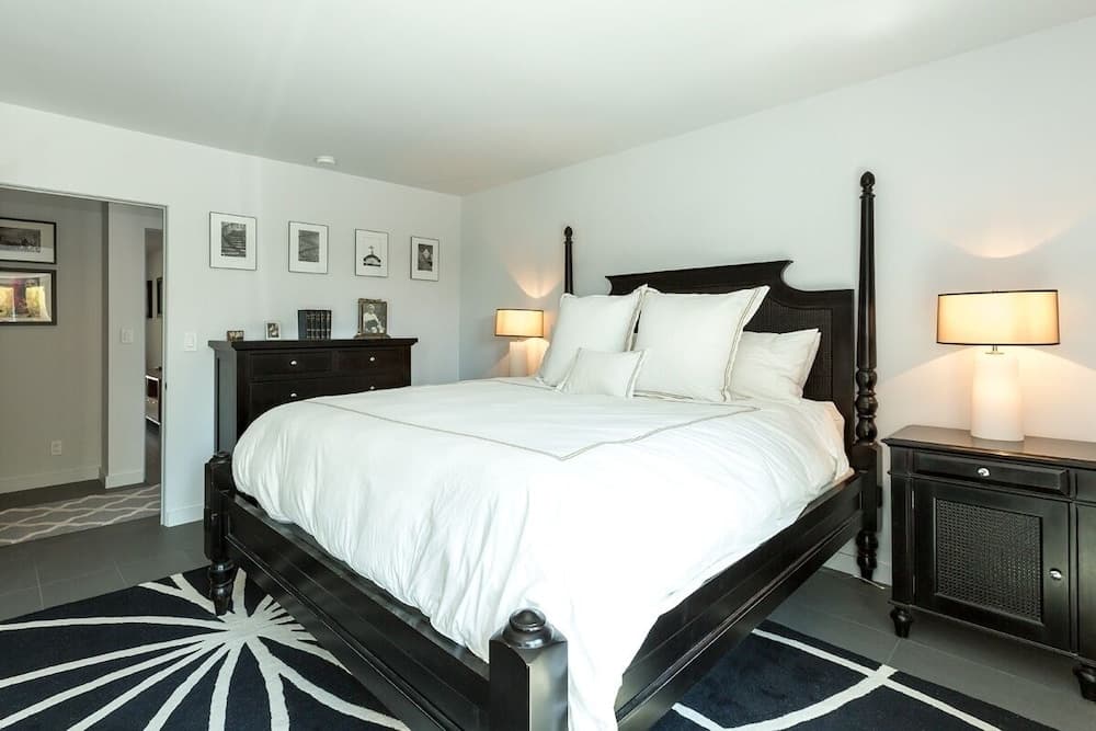 Tranquilo 3 Bedroom Home by Redawning