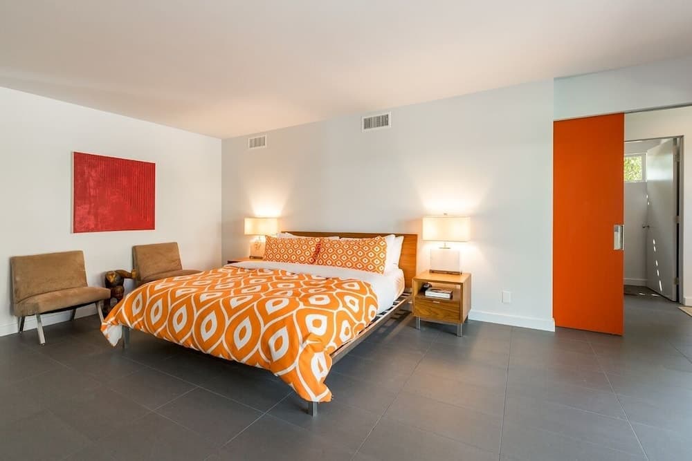 Tranquilo 3 Bedroom Home by Redawning