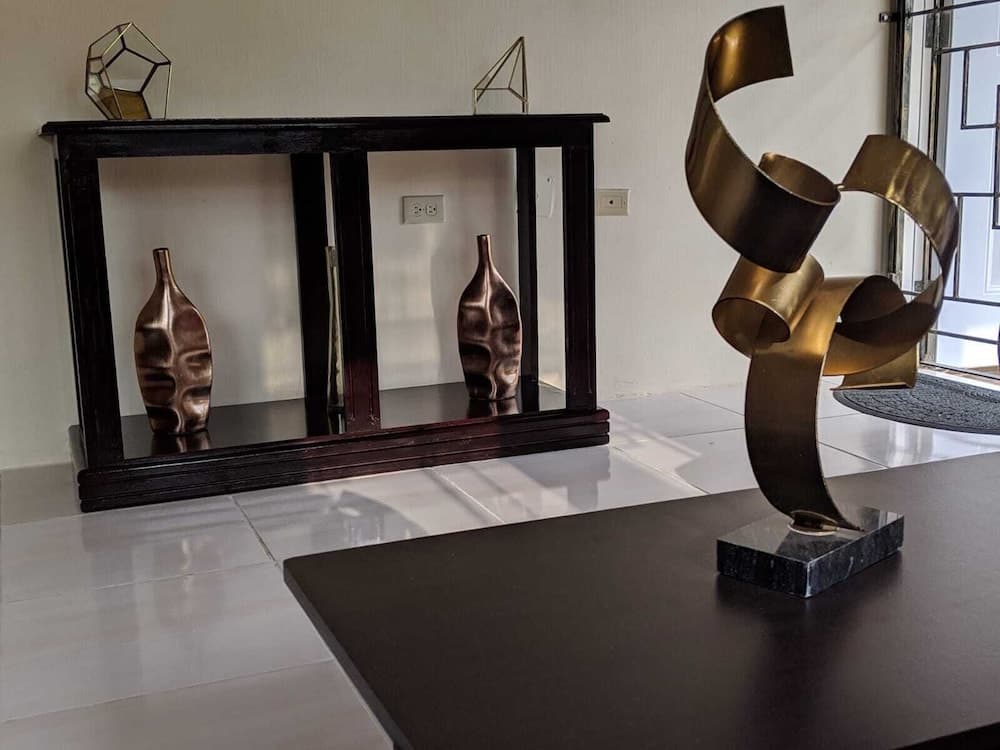 Eight 890 Ninety Loft