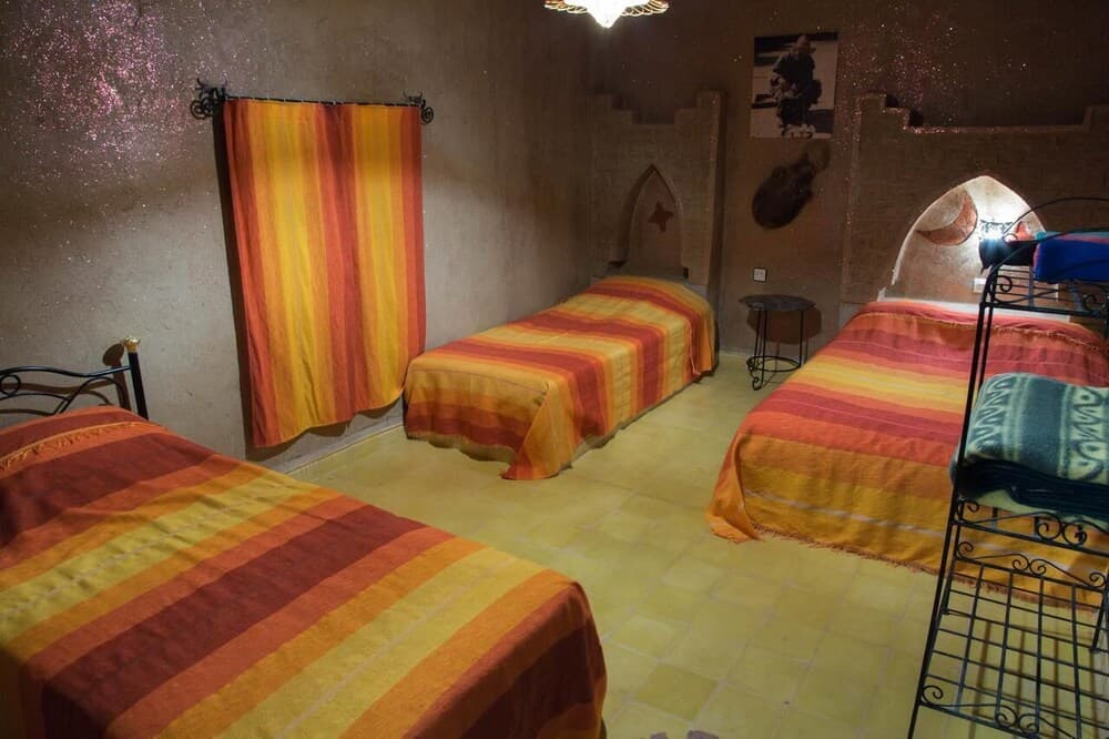 Auberge Hôtel Porte De Sahara Ouzina