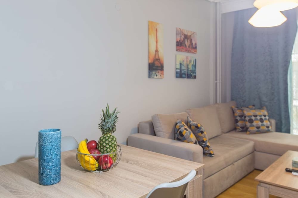 Metropolitan Apartment Nilie Hospitality