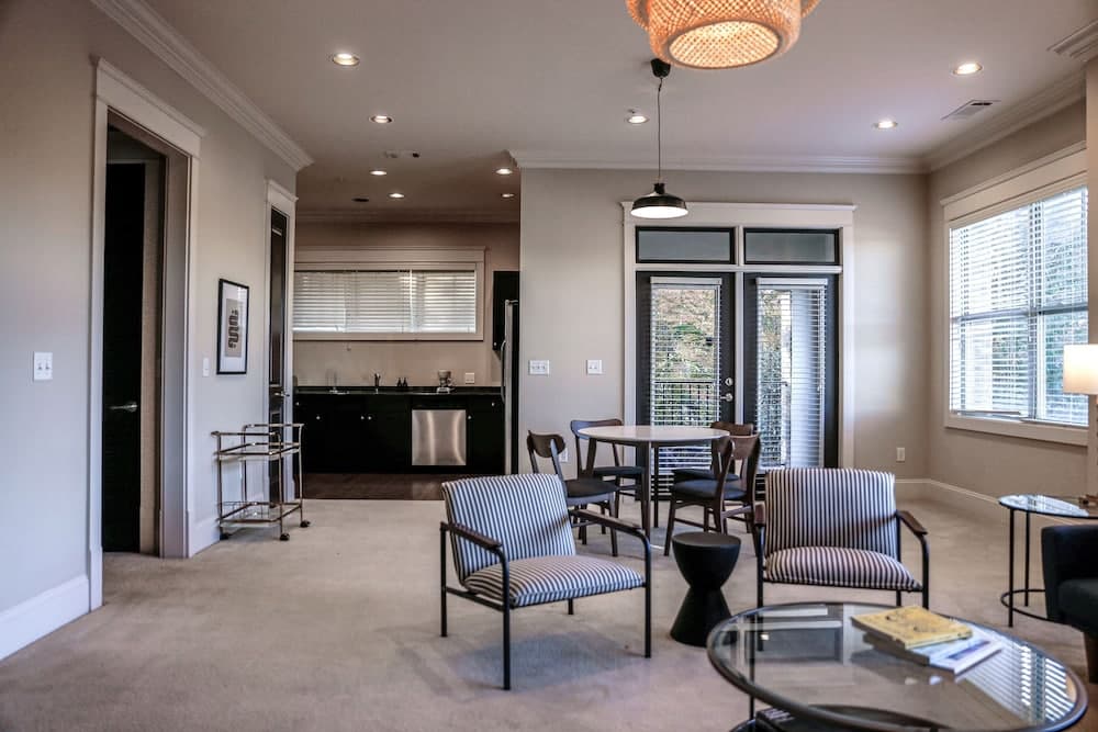 West home on Piedmont