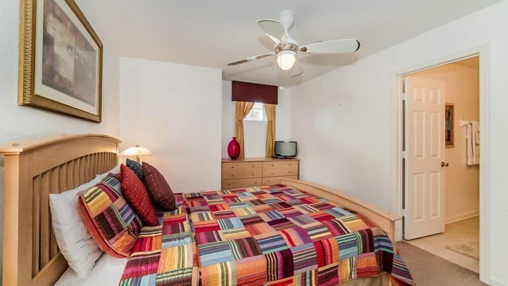 Elegant 5 Bedroom 5 Bath Pool Home in Windsor Hills Resort