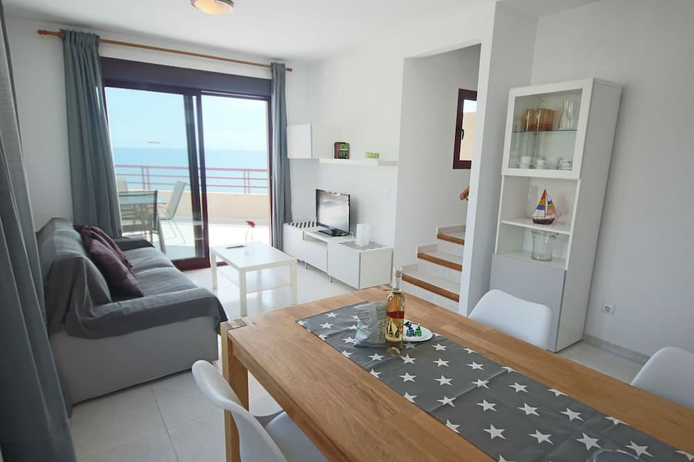 New 2019 Exclusive Frontline Duplex Penthouse