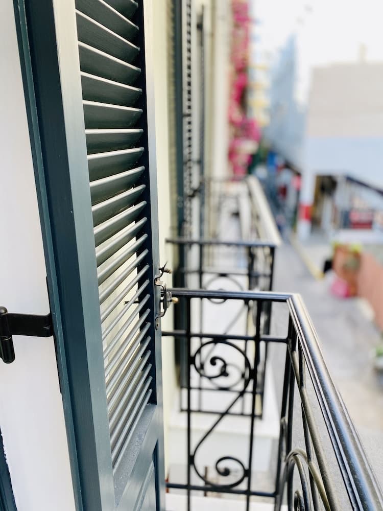 Luxury Studio in Historical Center of Athens - Goldfish