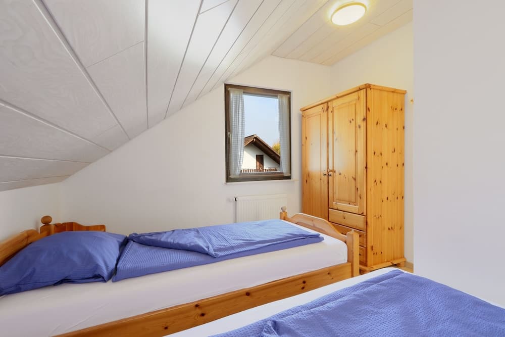 Seepark Kirchheim Ferienhaus bei Vera