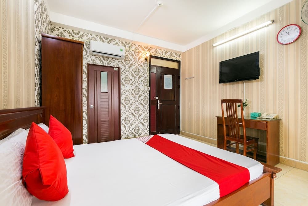 OYO 551 Bao Tran Hotel