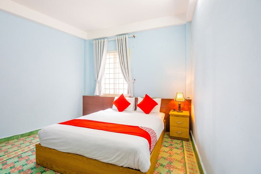 OYO 592 An Nhien Hotel & Cafe