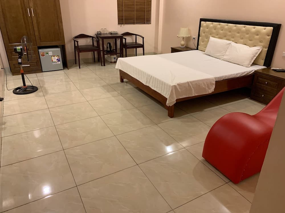 OYO 620 New World Hotel