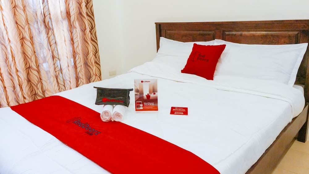 RedDoorz Premium @ The Trillium Residences