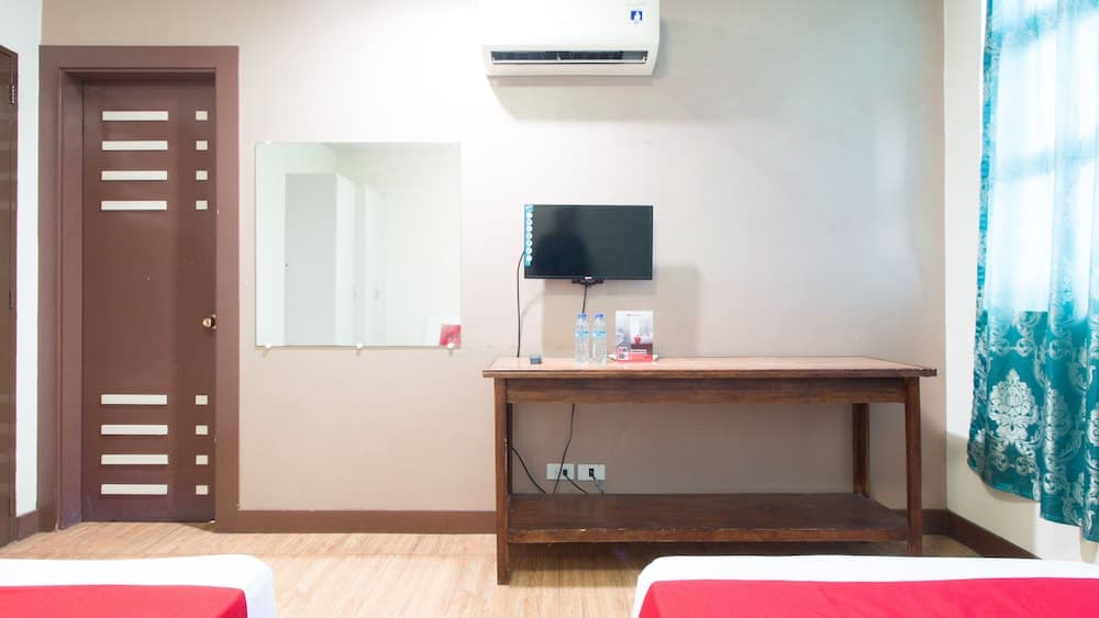 RedDoorz @ San Jose Tagbak Jaro Iloilo