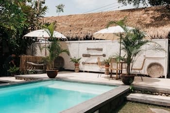 Dreamsea Canggu - Hostel