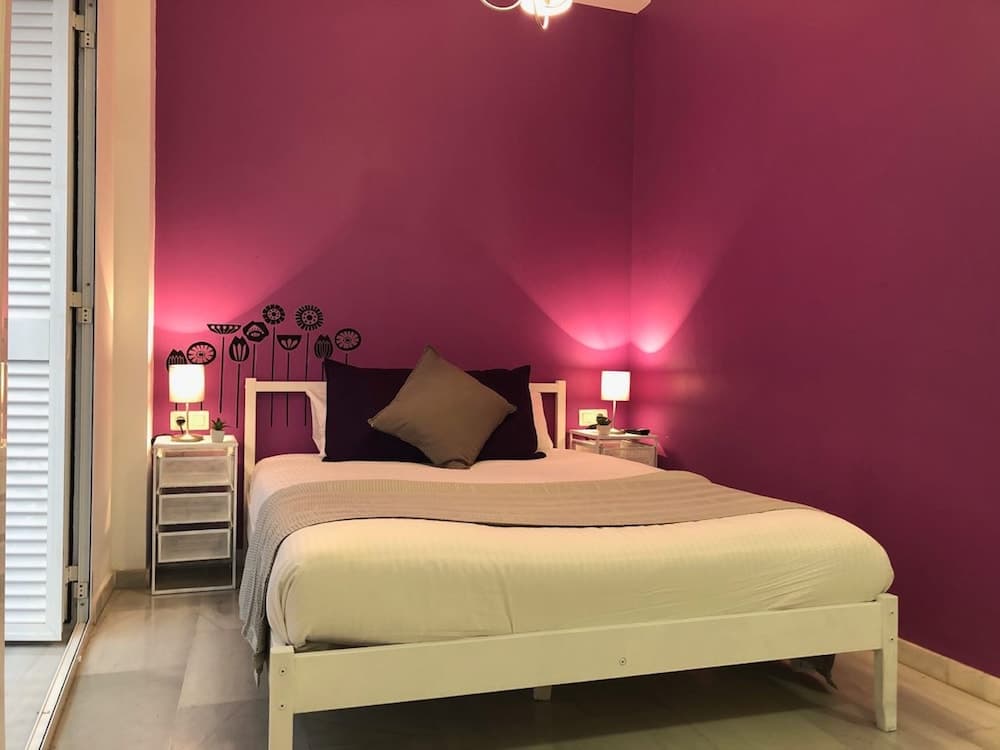 Holidays2Malaga Pet In Love