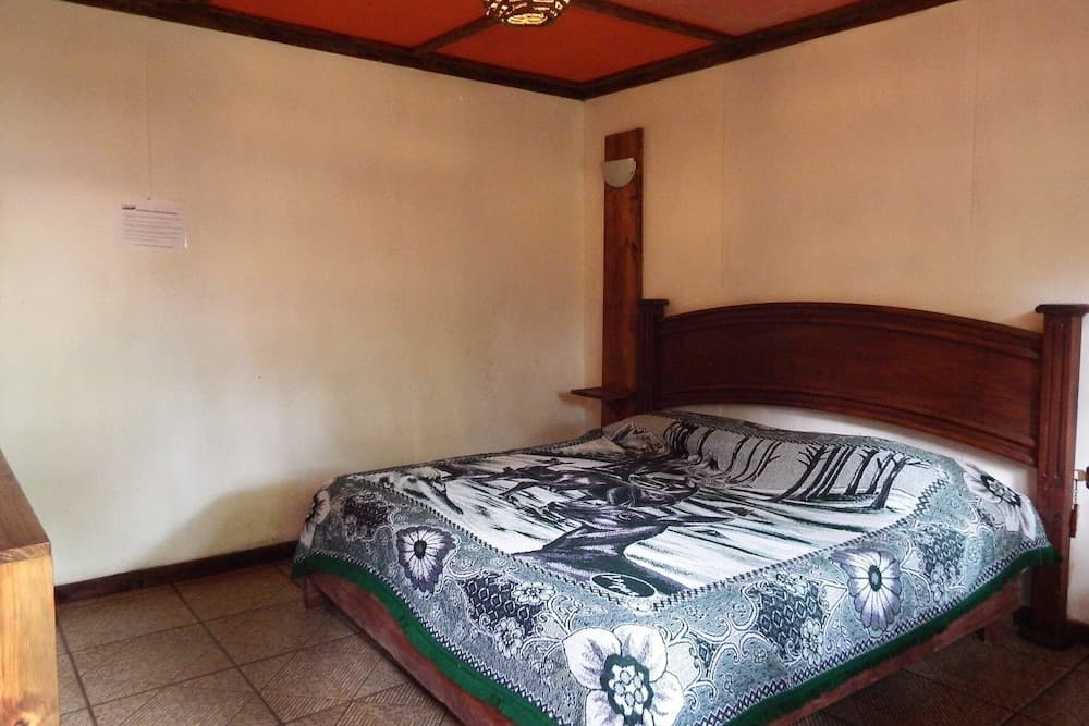 Cabañas y Casas del Árbol La Huerta