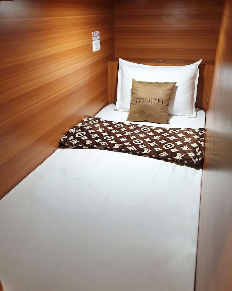 TONITEL Hotel Malioboro Yogyakarta - Hostel