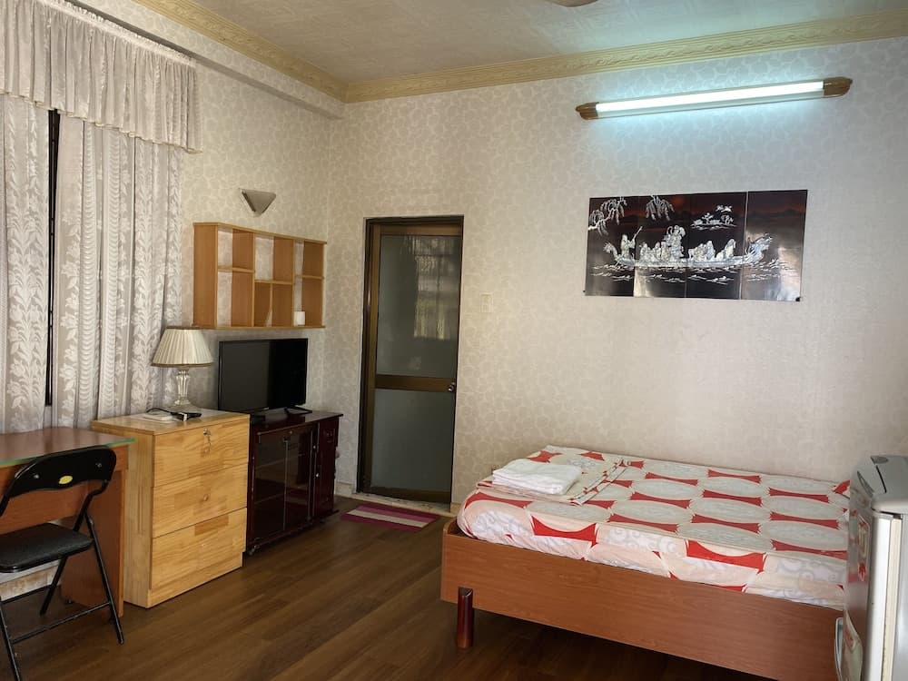 California Guest House