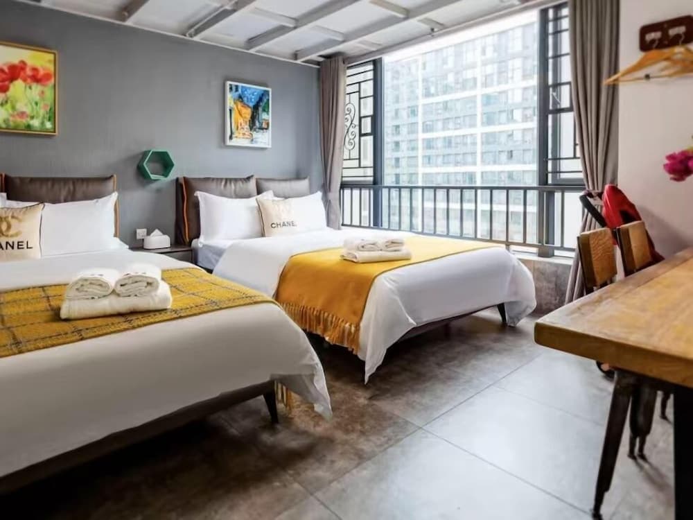 Guangzhou He She Art Apartment