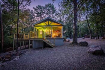 Magnolia Gem With Private Grill and Free Wifi by Redawning