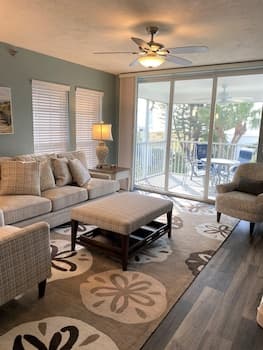 Beach Two Bedroom Villa by Redawning