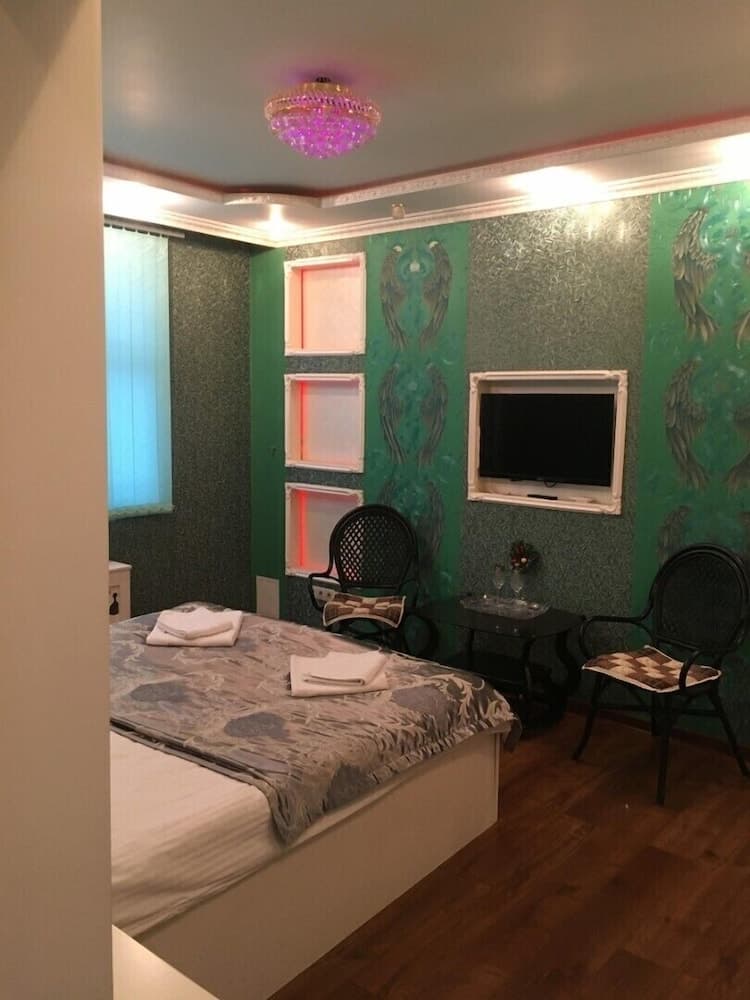 Mini-Hotel Uyut on Novorossiyskoy