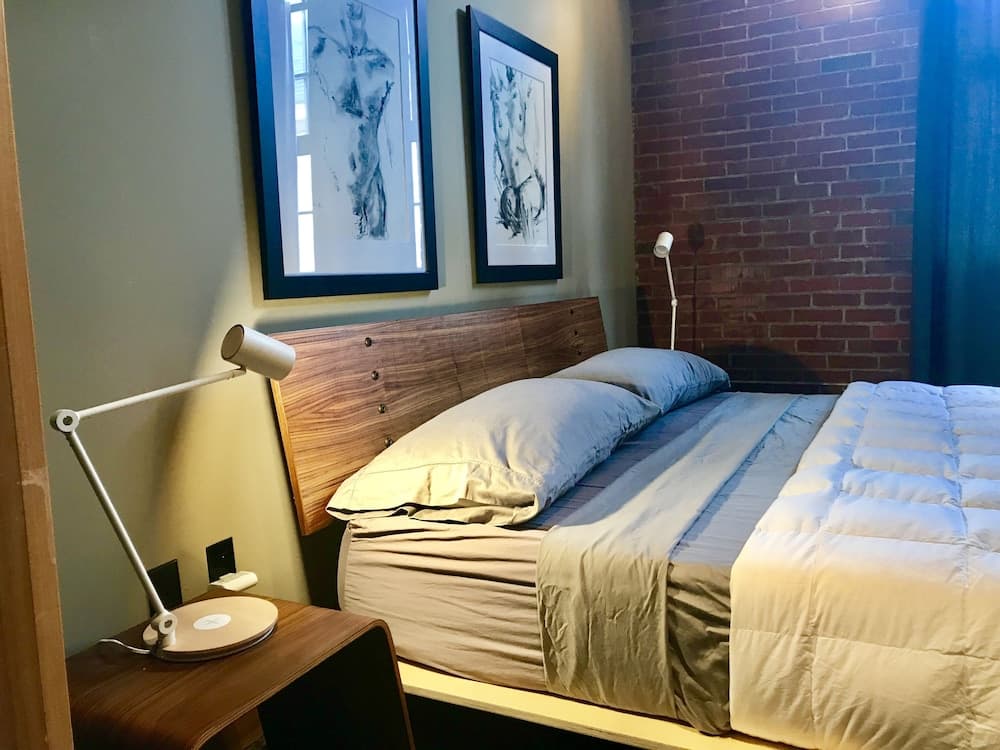 The Hangar Lofts Hotel