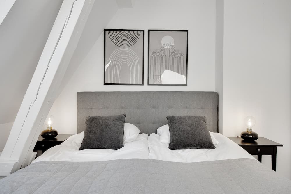 Sanders Leaves - Cute 1-bdr Apt w Terrace