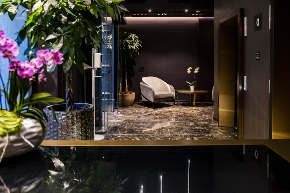 U-Visionary Roma Hotel