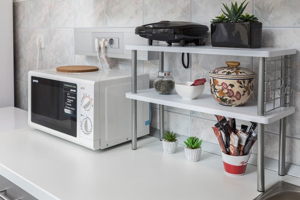 Bright 2BDR Apt near Main Bus Station-FREE PARKING