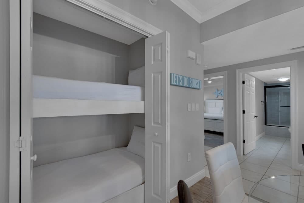 Treasure Island 0802