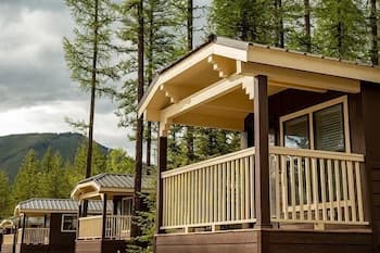 West Glacier Cabin Village