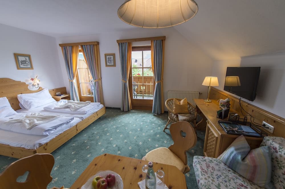 Gutshof Wolfgangsee Resort & Event Hotel