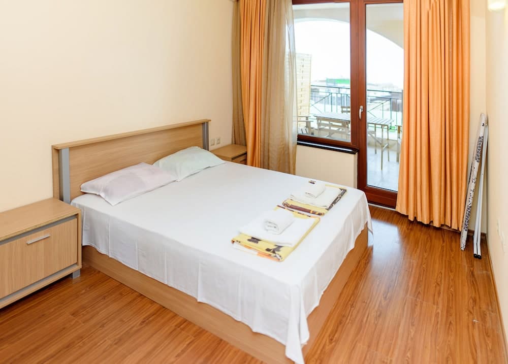 Sea View Rental Front Beach