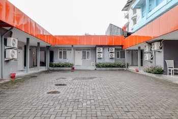 Ratu Guesthouse - Hostel