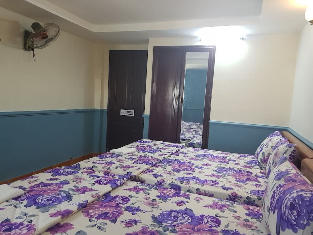 OYO 516 Van Thanh Dat Hotel