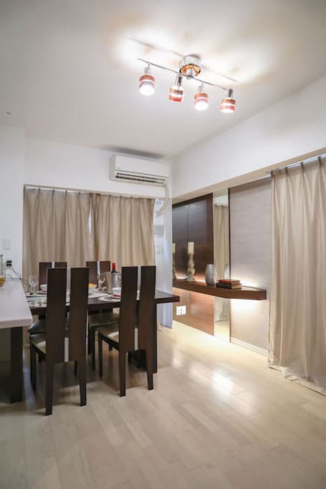 Crystal Exe Nipponbashi St23